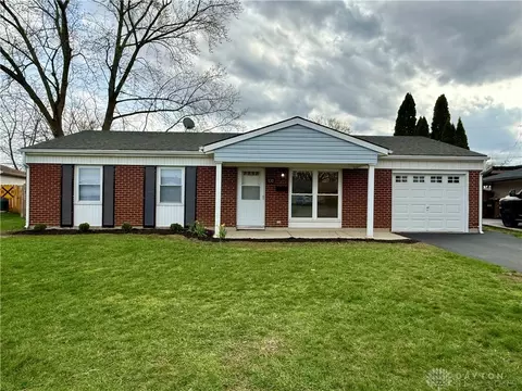 131 Shepard St, New Carlisle, OH 45344