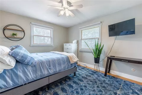 Bedroom - 4608 Wing View Ln, Kettering, OH 45429 photo 4 of 6
