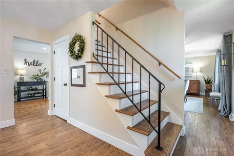 Entry Way - 4608 Wing View Ln, Kettering, OH 45429 photo 2 of 3