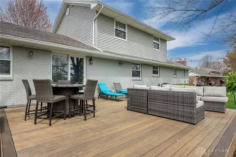 Exterior - 4608 Wing View Ln, Kettering, OH 45429 photo 5 of 8