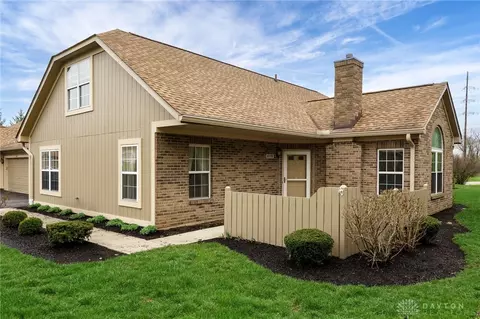 2770 Austin Pl, Beavercreek, OH 45431