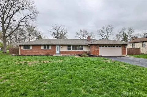 80 Cherry Hill Dr, Dayton, OH 45440