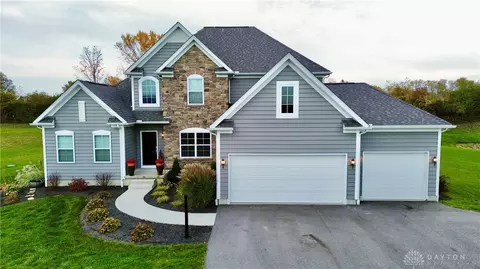 2876 Bible Dr, Bellefontaine, OH 43311