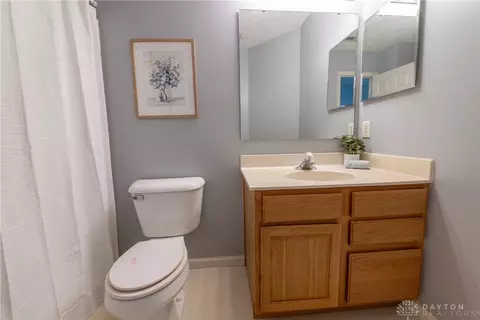 Bath - 668 Thornton Dr, Morrow, OH 45152 photo 3 of 3