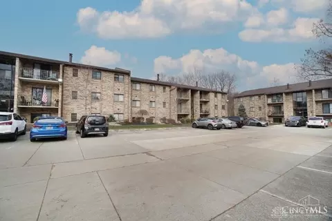 7214 Creekview Dr #9, Colerain Twp, OH 45247