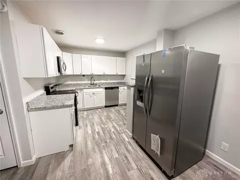 8882 Planet Dr, Cincinnati, OH 45231 photo 6