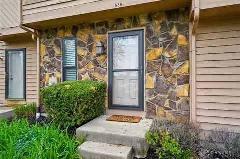 986 Crisfield Dr, Cincinnati, OH 45245
