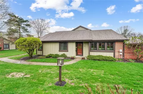 6108 Single Tree Ln, Dayton, OH 45459