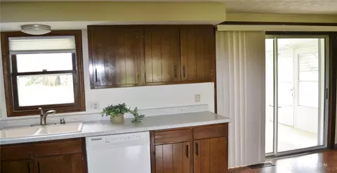 Kitchen - 6419 Harvest St, Springfield, OH 45502 photo 3 of 3