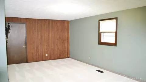 Bedroom - 6419 Harvest St, Springfield, OH 45502 photo 1 of 6