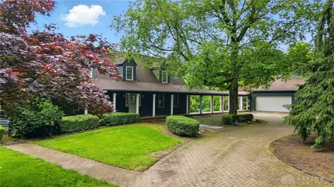 4600 Brown Rd, Sugarcreek Township, OH 45440
