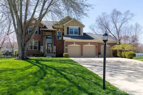 10621 Summer Park Way, Dayton, OH 45458
