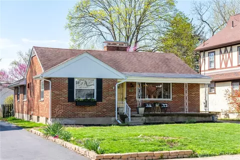 340 Aberdeen Ave, Oakwood, OH 45419