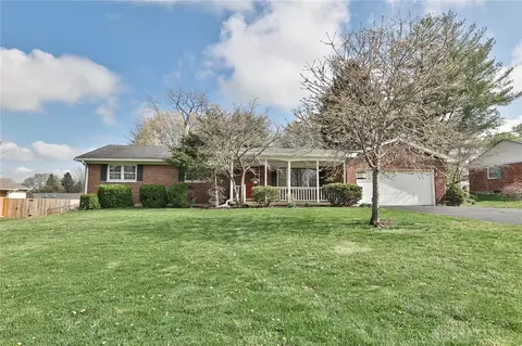 6516 Locust Ln, Franklin, OH 45005