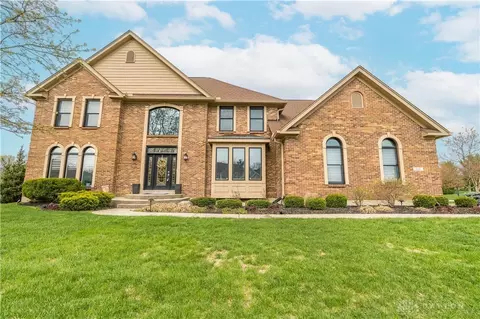 510 Stolle Dr, Springboro, OH 45066