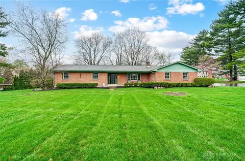 7633 Horizon Hill Dr, Springboro, OH 45066