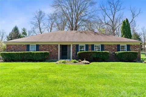 1340 Penbrooke Trl, Dayton, OH 45459