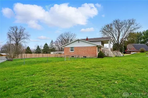665 Suncrest Dr, Springfield, OH 45503 photo 48