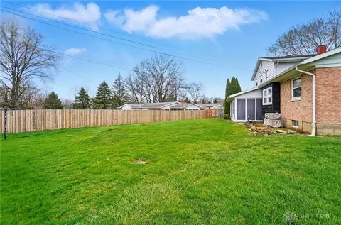 665 Suncrest Dr, Springfield, OH 45503 photo 52