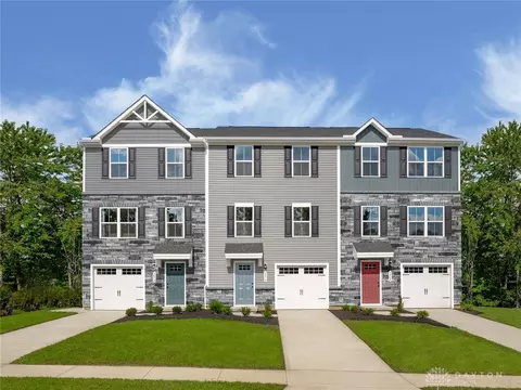 3517 Conifer Cir, Huber Heights, OH 45424