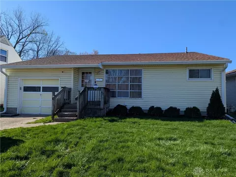 429 W Parkwood Ave, Springfield, OH 45506