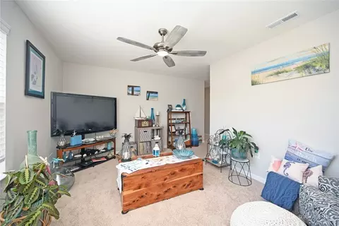Living - 5341 Valley View Dr, Morrow, OH 45152 photo 5 of 5