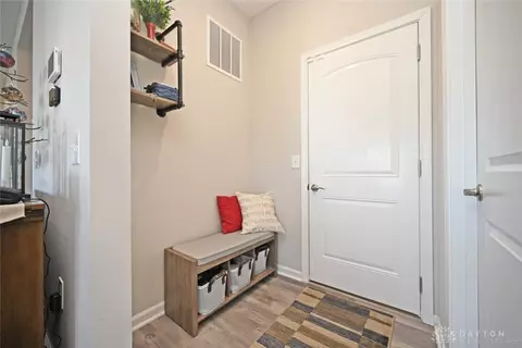 Entry Way - 5341 Valley View Dr, Morrow, OH 45152 photo 5 of 7