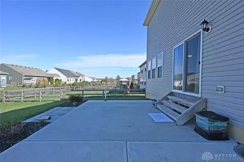 Exterior - 5341 Valley View Dr, Morrow, OH 45152 photo 6 of 11