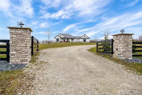 Exterior - 6800 Weidner Rd, Springboro, OH 45066 photo 19 of 27