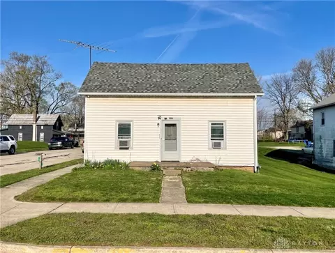 127 S Main St, Lewisburg, OH 45338