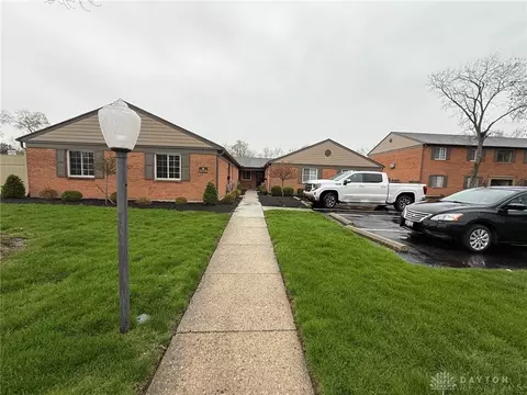 5391 Dunmore Dr, Dayton, OH 45459