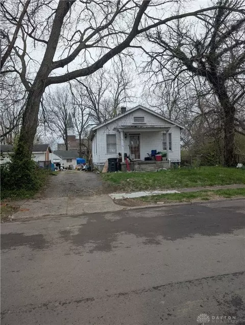 911 Crestmore Ave, Dayton, OH 45402