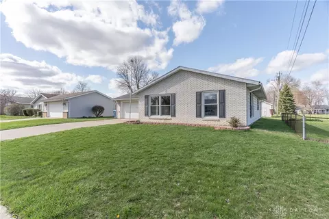 1212 Taft St, Sidney, OH 45365 photo 3