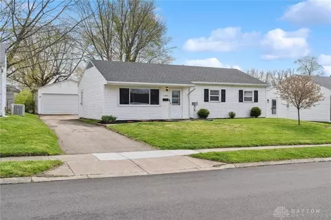 2598 Galewood St, Kettering, OH 45420 photo 3