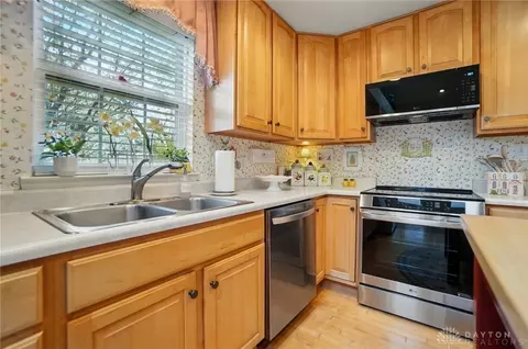 375 Stanton Dr, Springboro, OH 45066 photo 14