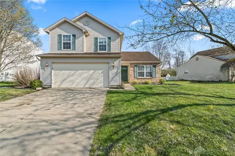 2875 Greystoke Dr, Xenia, OH 45385