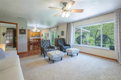 4600 Wing View Ln, Kettering, OH 45429 photo 9