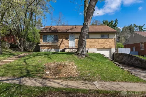 101 Ireland Ave, Cincinnati, OH 45218