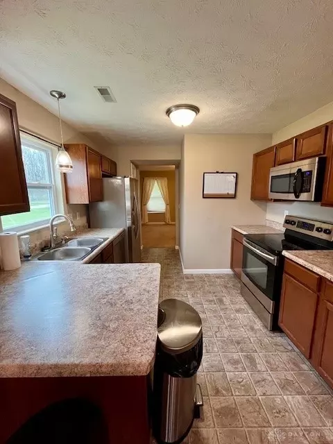 1967 Erika Dr, Springfield, OH 45503 photo 7