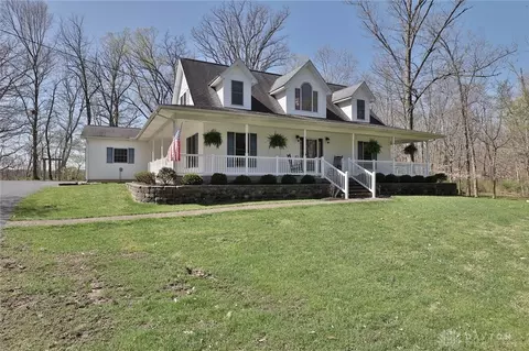 1213 Old State Rd, Wilmington, OH 45177