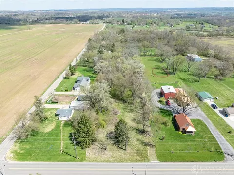 4044 S Union Rd, Miamisburg, OH 45342