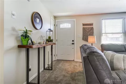 Entry Way - 1655 Titus Rd, Springfield, OH 45502 photo 1 of 1