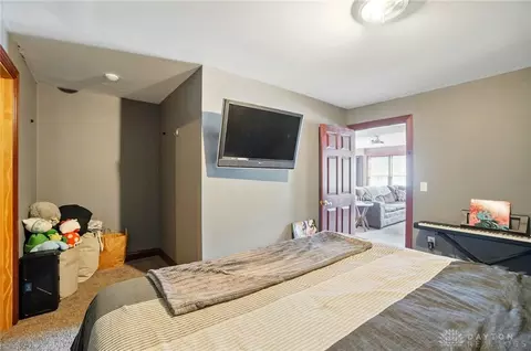 Bedroom - 1305 Greenoak Ct, Springfield, OH 45503 photo 12 of 12