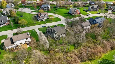 View/Area - 1305 Greenoak Ct, Springfield, OH 45503 photo 4 of 4