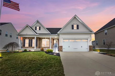 2531 Blueflag St, Tipp City, OH 45371