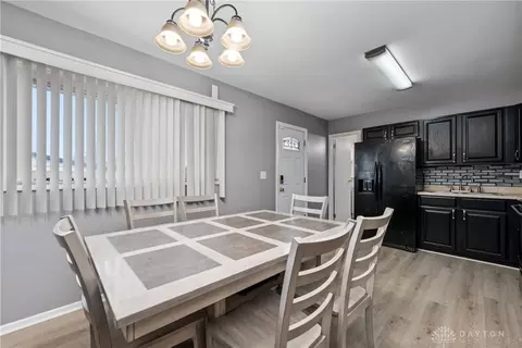 Dining - 1968 Portage Path, Springfield, OH 45506 photo 1 of 1