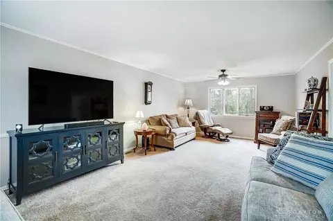 Living - 984 E Rahn Rd, Dayton, OH 45429 photo 1 of 3
