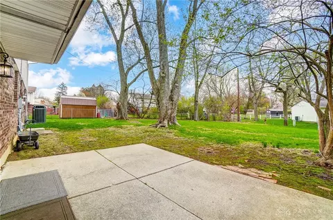 Exterior - 984 E Rahn Rd, Dayton, OH 45429 photo 7 of 8