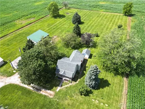 6396 Plymouth Rd, Jamestown, OH 45335