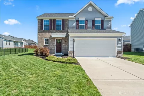 194 Rivulet Dr, Fairborn, OH 45324